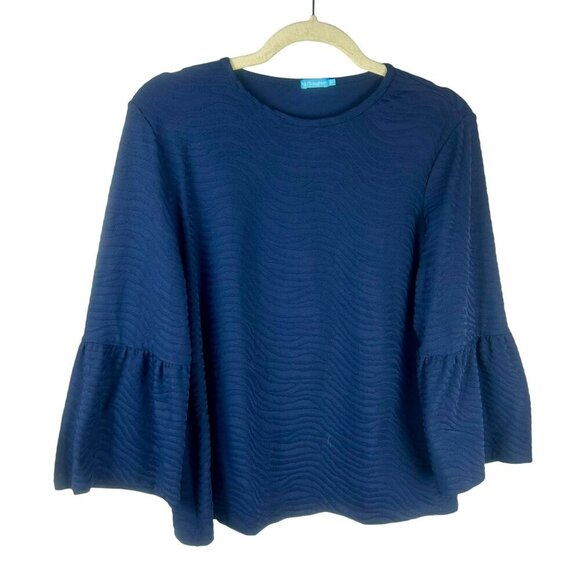 J McLaughlin Stretch Shirt Women Medium Navy Blue Bell Sleeve Animal Print‎ - Picture 1 of 6